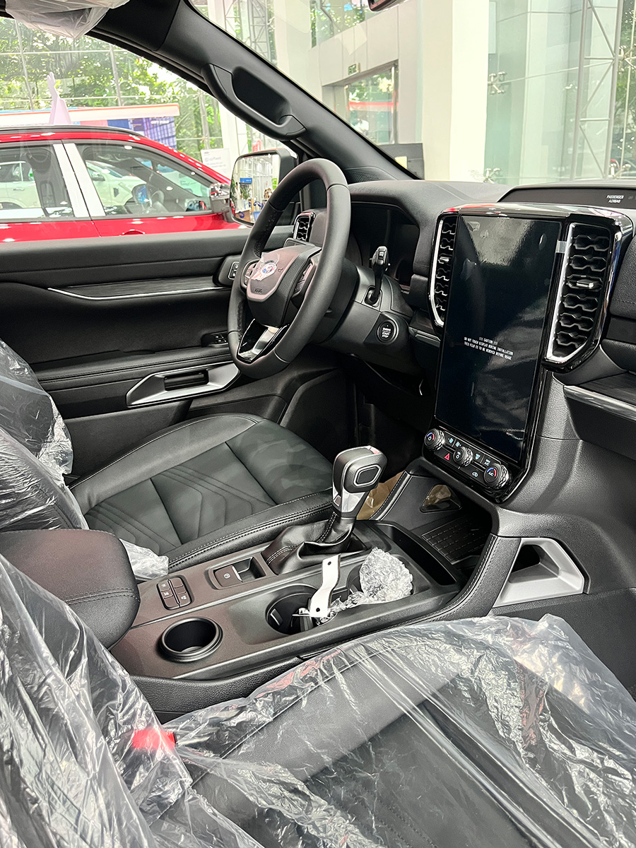 Nội thất ford everest